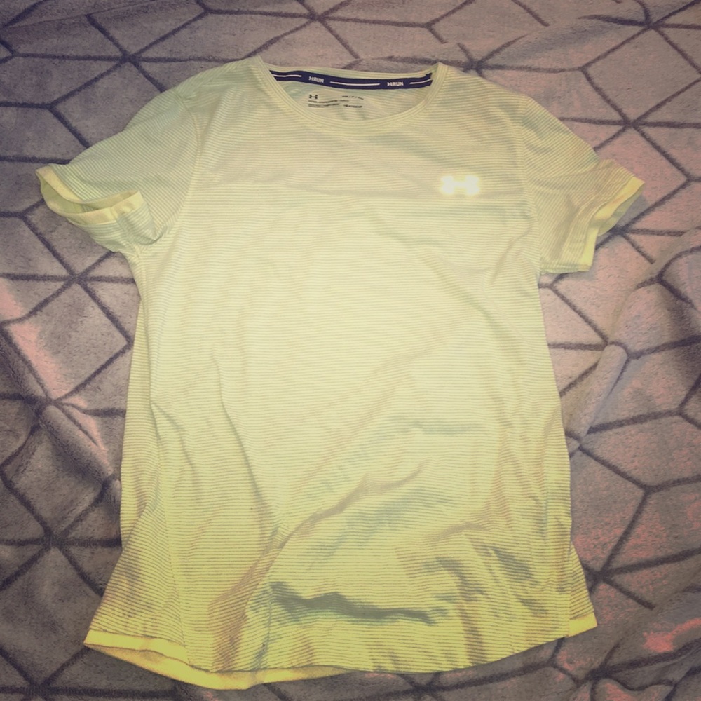 Under armor shirt